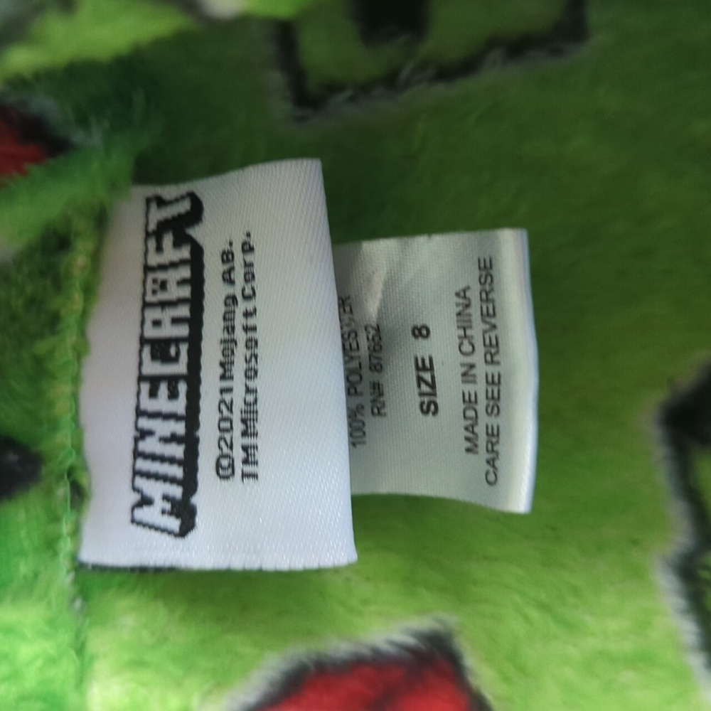 Minecraft Theme Kids Robe Size 8. - Picture 3 of 5